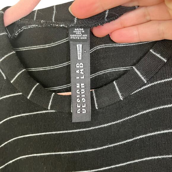 Design Lab Lord & Taylor black white stripe cold shoulder knit Medium - Picture 3 of 4
